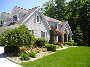 Landscapers and Lawncare Services in Drayton Plains, MI